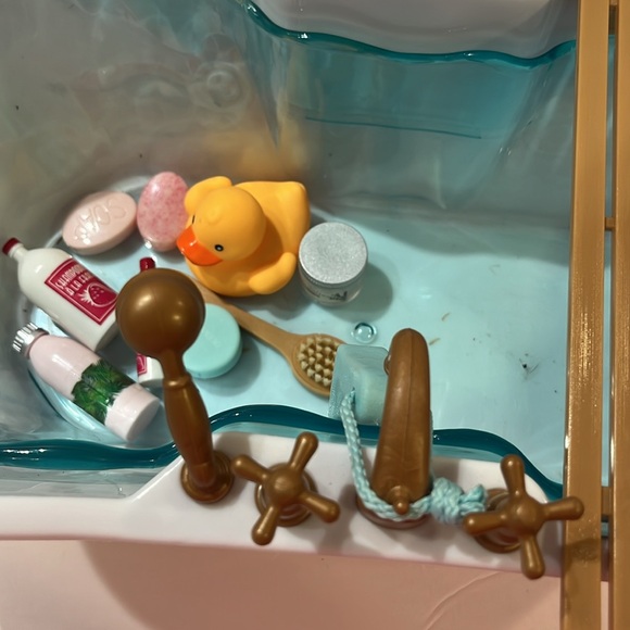 Our Generation doll tub set.  Includes all pieces shown- makes water noise. - Picture 7 of 7